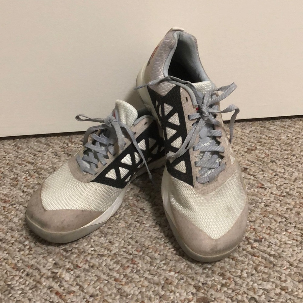 Light grey Reebok Nano 6 shoes